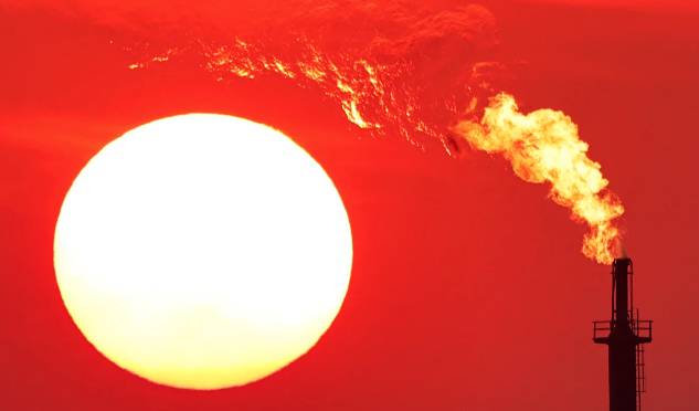 LA BOMBA CLIMÁTICA DE TRUMP: DESMANTELA EL PILAR LEGAL DE TODAS LAS REGULACIONES AMBIENTALES