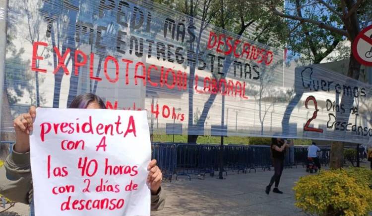 REFORMAS LABORALES EN AMÉRICA LATINA: DOS MUNDOS ENFRENTADOS