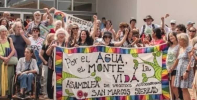 JORNADA HISTÓRICA EN CRUZ DEL EJE: EL PUEBLO CONTRA EL SAQUEO NEOLIBERAL
