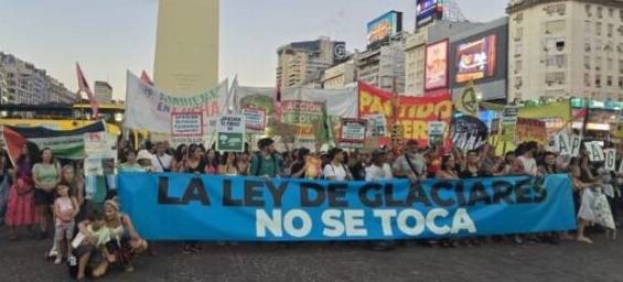 LA GUERRA POR EL AGUA: EL LOBBY MINERO CONTRA LOS GLACIARES ARGENTINOS