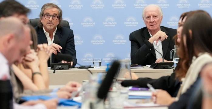 PREVARICADORES Y TRAIDORES: LOS DIPUTADOS QUE VENDIERON A LOS TRABAJADORES