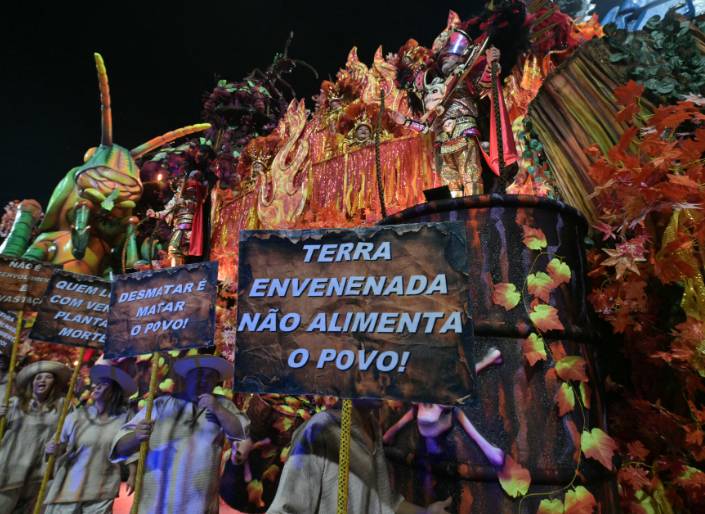 DESAFIAR LA CONCENTRACIÓN: EL MST TRANSFORMA EL DESFILE EN MANIFIESTO AGRARIO