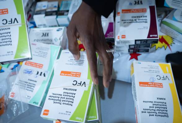 EL SARAMPIÓN EN EEUU: MÁS DE 900 CASOS EN DOS MESES Y EL RÉGIMEN TRUMP DILUYE LA PROTECCIÓN VACUNAL