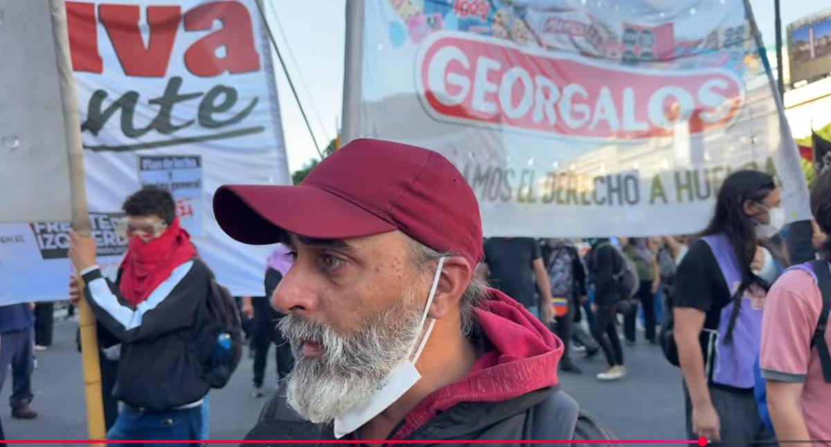 EN VIVO: PROTESTA Y REPRESIÓN EN EL OBELISCO: LA BATALLA POR FATE Y CONTRA LA REFORMA LABORAL