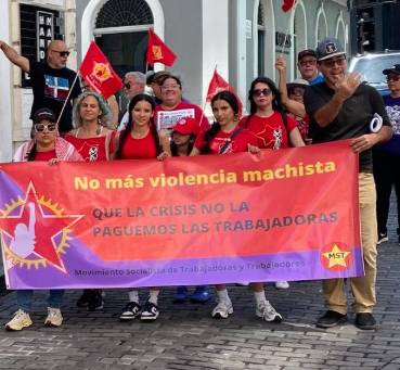 LA RESISTENCIA FEMINISTA PUERTORRIQUEÑA SE PLANTÓ CONTRA LA MILITARIZACIÓN Y EL PATRIARCADO