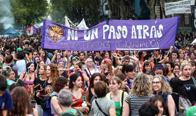 EL 9M: LAS MUJERES TRABAJADORAS EN PIE DE GUERRA CONTRA EL AJUSTE NEOLIBERAL