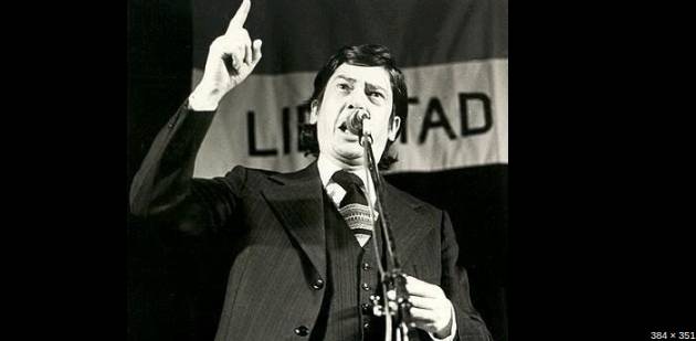 ALFREDO ZITARROSA: AMÉRICA CELEBRA 90 AÑOS DEL NACIMIENTO DEL CANTAUTOR