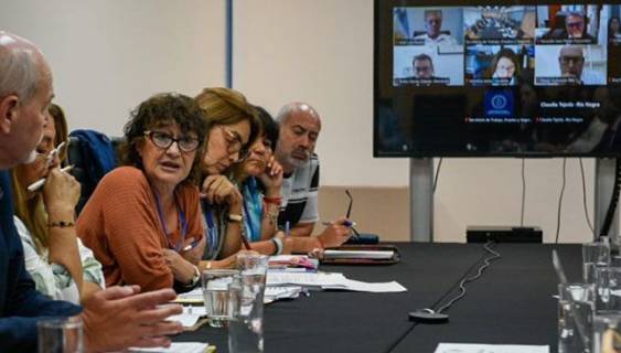 ¿HASTA CUÁNDO VAMOS A SEGUIR EL JUEGO DEL GOBIERNO?