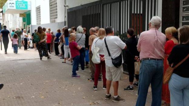 LA NUEVA CEPA H3N2 DESNUDA LAS FALLAS DEL SISTEMA: ¿VACUNACIÓN GRATUITA O DERECHO POSTERGADO?