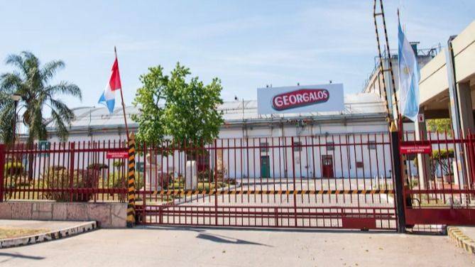 LA INSACIABLE GANANCIA BURGUESA: GEORGALOS EXPORTA EMPLEOS A CHINA