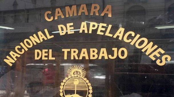 EL PRIMER REVÉS JUDICIAL A LA REFORMA LABORAL DE MILEI