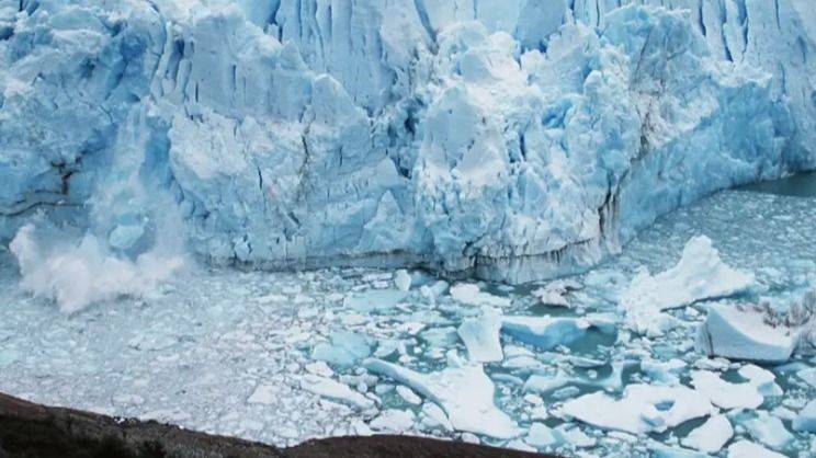 GLACIARES BAJO ASEDIO: LA BATALGA JUDICIAL POR EL AGUA ARGENTINA