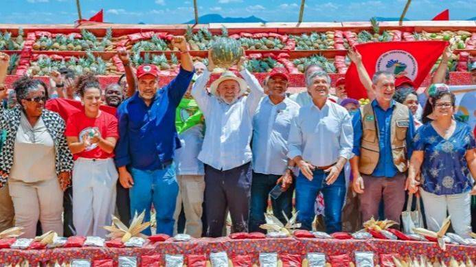 LA REFORMA AGRARIA DE LULA: ¿DESAPROPIACIÓN REAL O MAQUILLAJE ESTADÍSTICO?