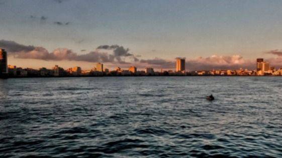 TRUMP RETROCEDE EN CHANCLETAS. EL PETROLERO RUSO ES PARA CUBA TAMBIÉN