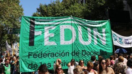 UNIVERSIDAD PÚBLICA EN PIE DE GUERRA: DOCENTES CONVOCAN NUEVO PARO NACIONAL TRAS FALLO JUDICIAL FAVORABLE