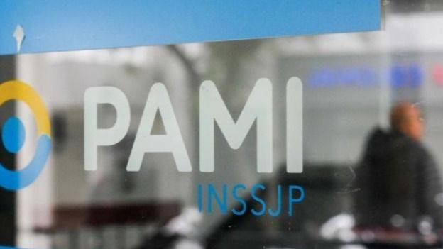 EL AJUSTE QUE GOLPEA A LOS ADULTOS MAYORES: PROFESIONALES DEL PAMI INICIAN PARO NACIONAL