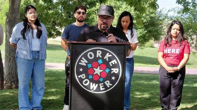 UNIDAD OBRERA Y MIGRANTE TOMA LAS CALLES DE PHOENIX ESTE 1 DE MAYO