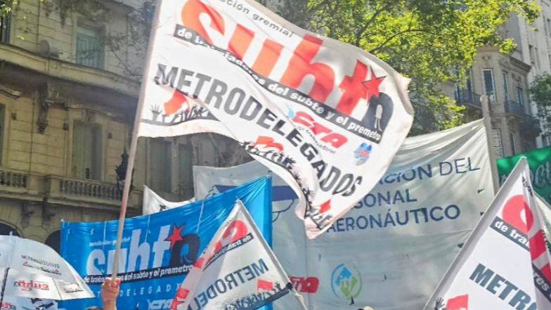 LA JUSTICIA PORTEÑA APUNTA AL DERECHO A HUELGA: METRODELEGADOS DENUNCIAN PERSECUCIÓN SINDICAL