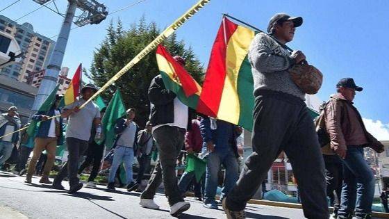LA MARCHA QUE TUMBÓ LA LEY: BOLIVIA ABROGA LA NORMA QUE MERCADIFICABA LA TIERRA