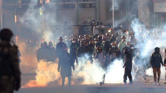 BOLIVIA: PACTO CON MINEROS TRAS JORNADA DE PLOMO Y NEGOCIACIÓN NOCTURNA