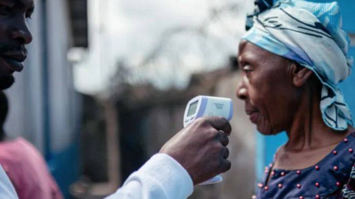 ÉBOLA EN ÁFRICA: LA OMS DECRETA EMERGENCIA SANITARIA MUNDIAL