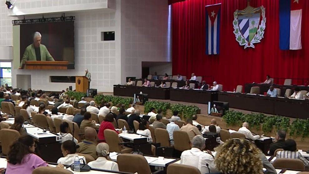 CUBA CAMBIA PARA LEVANTARSE: DÍAZ-CANEL ANTE EL PARLAMENTO