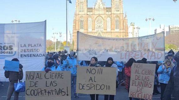 LA PLATA: CINCO DETENIDOS MÁS Y UN HABEAS CORPUS COLECTIVO CONTRA LA CARNICERÍA POLICIAL