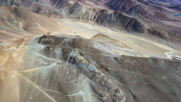 EL AGUA NO SE NEGOCIA: AMBIENTALISTAS PIDEN A LA JUSTICIA FRENAR EL MEGAPROYECTO MINERO VICUÑA SOBRE UN GLACIAR PROTEGIDO