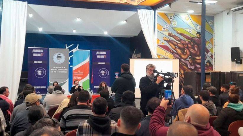 MENOS HORAS, MÁS VIDA: LOS SINDICATOS URUGUAYOS LE PONEN PECHO A LA JORNADA LABORAL DE 40 HORAS