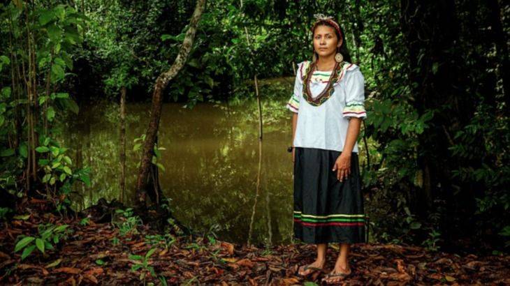 MUJERES INDÍGENAS QUE HACEN CIENCIA: DEL SABER ANCESTRAL AL LABORATORIO SIN PEDIR PERMISO