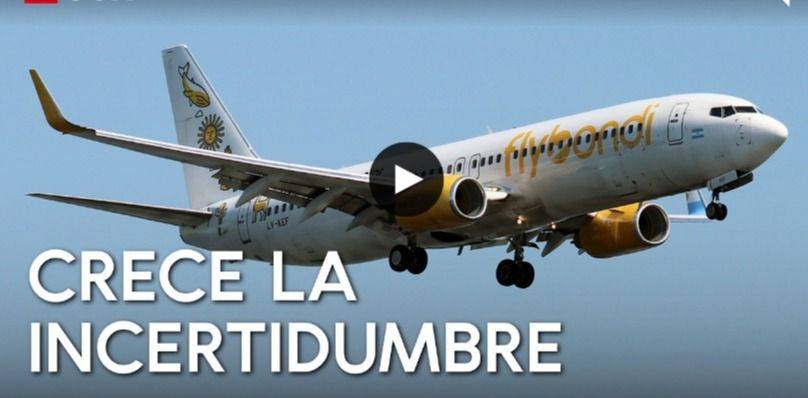 EL CIELO SE LE CAYÓ ENCIMA: FLYBONDI CANCELA TODO EN EL FIN DE SEMANA LARGO