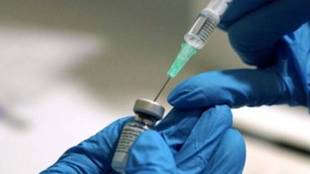 VACUNACIÓN EN RUINAS: MÉDICOS BONAERENSES DENUNCIAN EL DESASTRE DEL RÉGIMEN MILEI