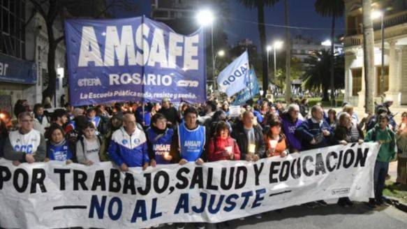 ANTEOJOS DE LA MEMORIA: CUANDO EL DISCURSO OFICIAL REPITE A VIDELA