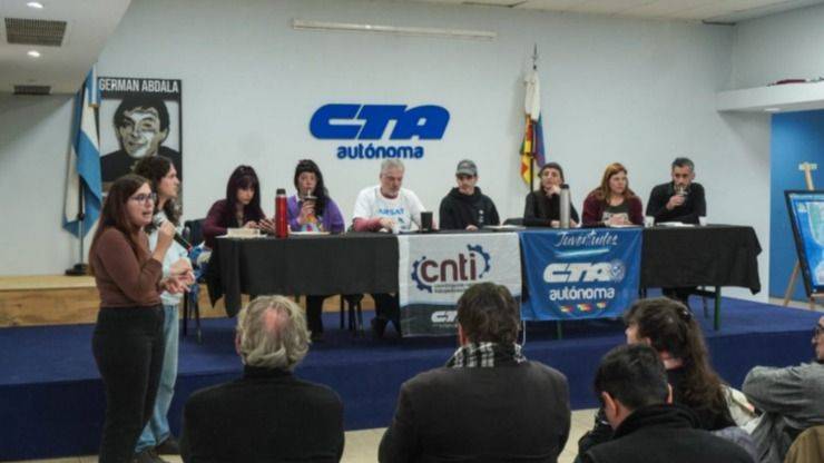 LA IA NO ES NEUTRA: LA CTA-A LA PONE EN EL CENTRO DEL DEBATE OBRERO