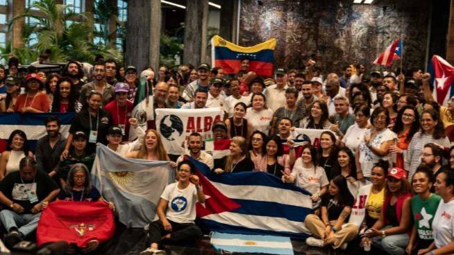 LA OSADÍA DE REUNIRSE EN CUBA MIENTRAS EL BLOQUEO APRIETA EL CUELLO ENERGÉTICO