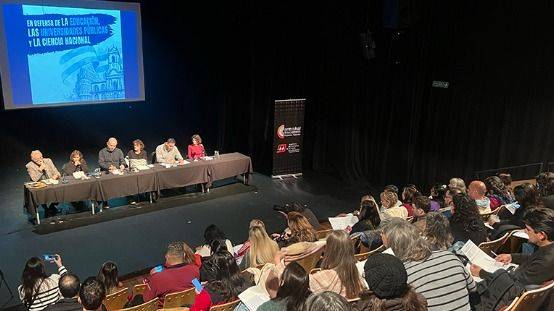 EDUCACIÓN PÚBLICA BAJO ASEDIO: EL FRENTE NACIONAL TEJE RESISTENCIA Y PROYECTO