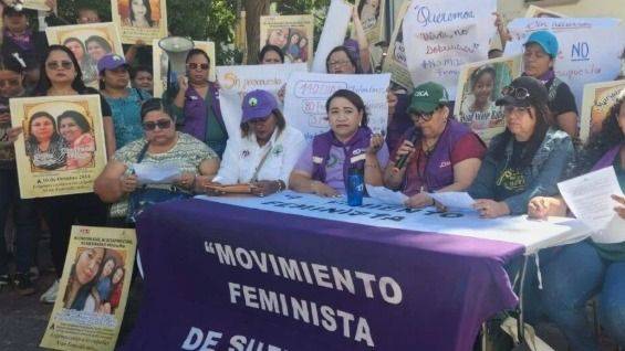 CAMPESINOS HONDUREÑOS PIDEN JUICIO POLÍTICO CONTRA DIPUTADOS QUE IMPULSARON LA LEY AGROINDUSTRIAL