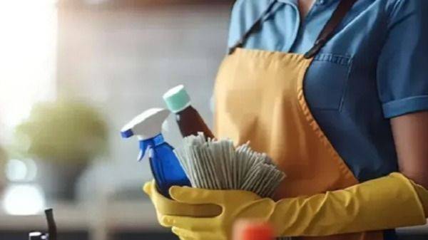 LA PRECARIZACIÓN ARRASA CON EL EMPLEO EN CASAS PARTICULARES: MÁS DE 30 MIL PUESTOS REGISTRADOS SE ESFUMARON