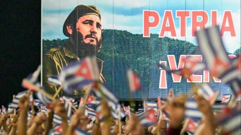 EL LEGADO DE FIDEL VUELVE A ARDER EN LA NOCHE PAULISTA: “QUEIMAR OS CÉUS" SE ESTRENA EN MEDIO DE LA TORMENTA CUBANA