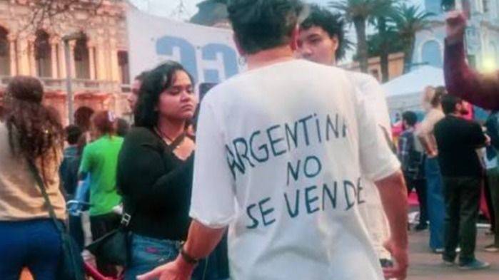 CRIMINALIZACIÓN Y FUEGO CONTRA SITIOS ANCESTRALES: LA LUCHA AMBIENTAL EN PUNILLA