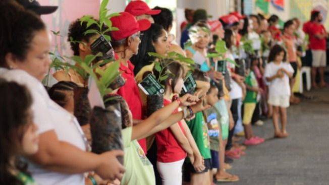LA TIERRA SE ENCUENTRA EN SALVADOR PARA DEFENDER LA COMIDA Y LA SOBERANÍA