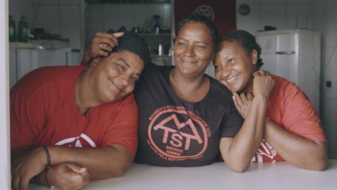 ESTRENA DOCUMENTAL SOBRE LAS COCINAS SOLIDARIAS DEL MTST