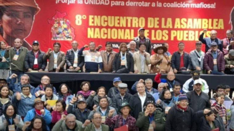 EL POLVO QUE LEVANTA LA VISITA AJENA