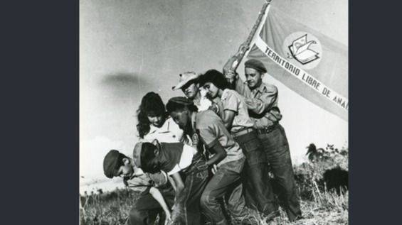 LA PALABRA COMO TERRITORIO LIBERADO: CUBA Y LA HEREJÍA DE ENSEÑAR A LEER