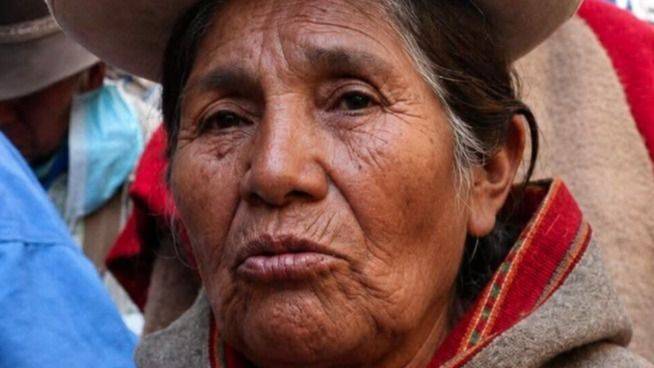 LUCILA MEJÍA SOTO, LA MUJER QUE TEJIÓ LA ORGANIZACIÓN CAMPESINA BOLIVIANA